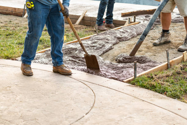 Best Best Concrete Contractor  in Lone Grove, OK